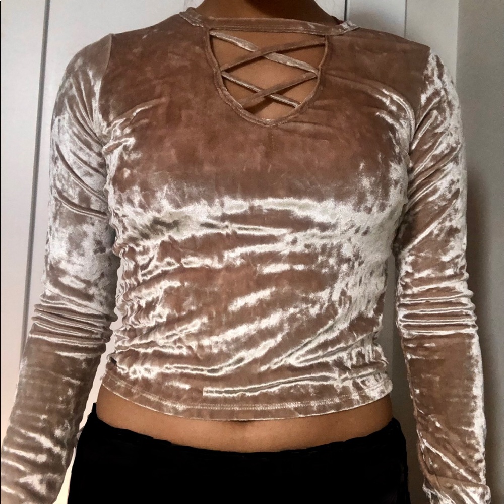 Hollister shirt